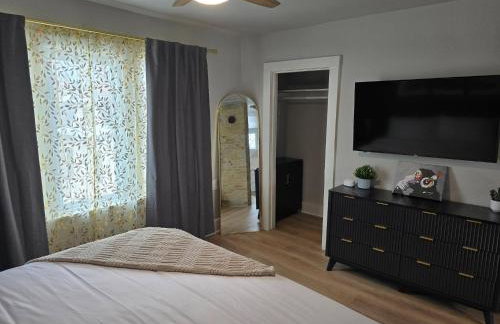 Stylish Modern Studio in Vibrant Walker's Point - Foto 11