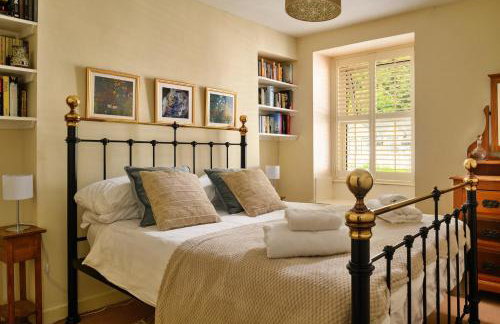 Awelon Holiday Cottage sleeps 10, Hot Tub, Log Burner, North Wales, Porthmadog - Foto 37