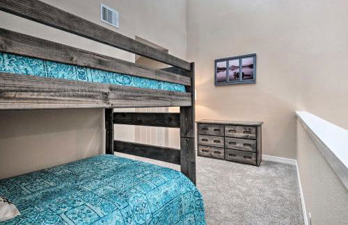 Idyllic Montgomery Condo with Pool and Lake View! - Foto 16