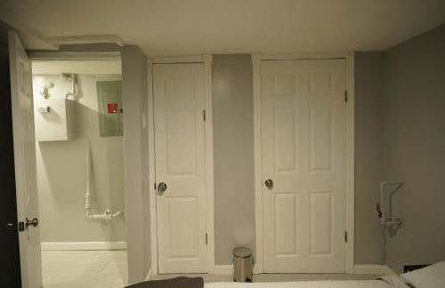 Cozy 2 Bedroom In A Lovely Forest Hills Neighborhood - Foto 8