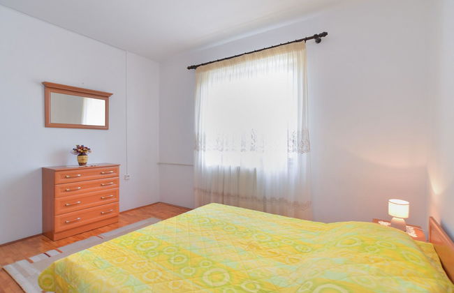 Apartment 1803 - Photo 6