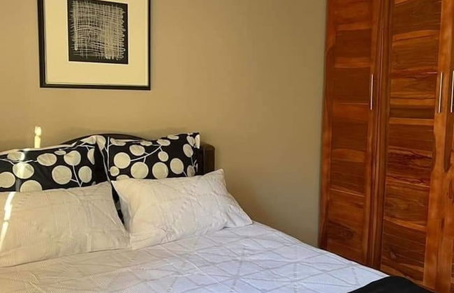 Spacious and Harmonious 2 Bedroomed Apartment - Foto 3