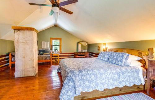 4 Mi to Historic District Calico Rock Cabin! - Foto 19