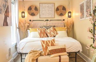 Chic 4BR Dwelling with Backyard in Philadelphia - Foto 18