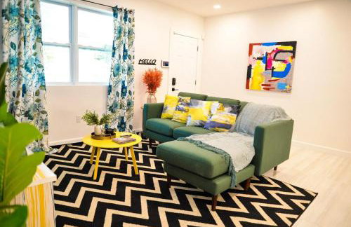 Vibrant 4bd 2ba Miami Home w POOL - Foto 11