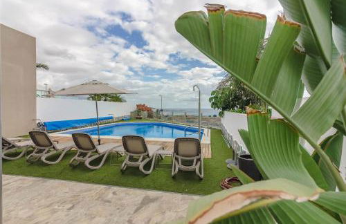 Villa Isabella, Luxury Villa with Heated Pool Ocean View in Adeje, Tenerife - Foto 9