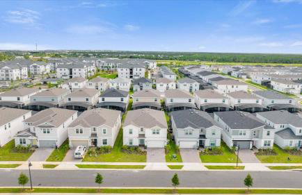 10 BD 8 BA Windsor Cay 16340 SK - Foto 59