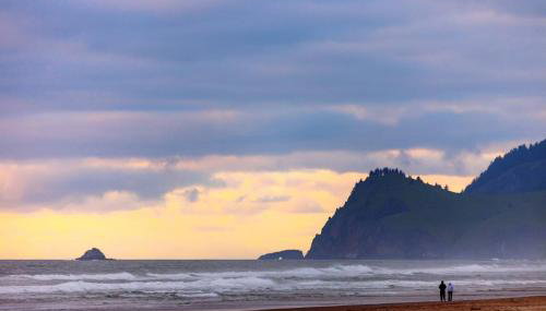 Wave Watcher - Photo 2