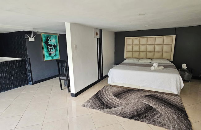 52 PROMO $ 11 Bedrooms with bathrooms Aprtmnt + 2 Jacuzzis and a rooftop pool. @Poblado - Photo $