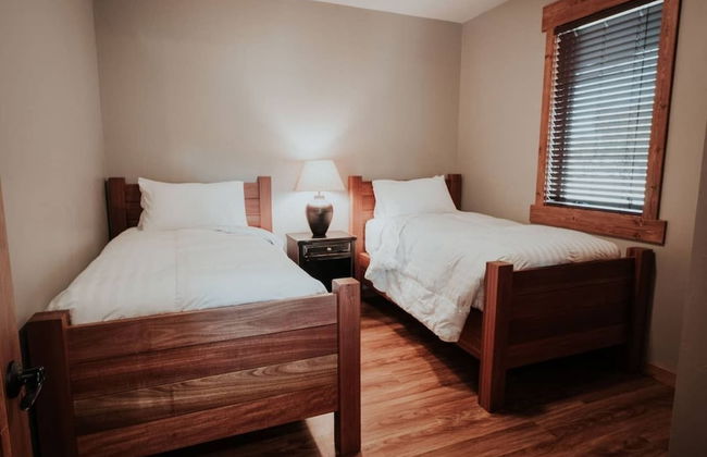 Beaverhead Resort - Photo 2