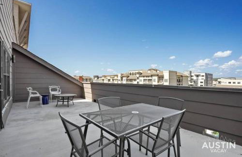 Balcony Skyline View Spiral Staircase Near UT - Foto 4