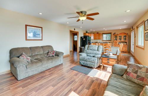 Deck and Water View Cozy Kentucky Lake Getaway - Foto 10