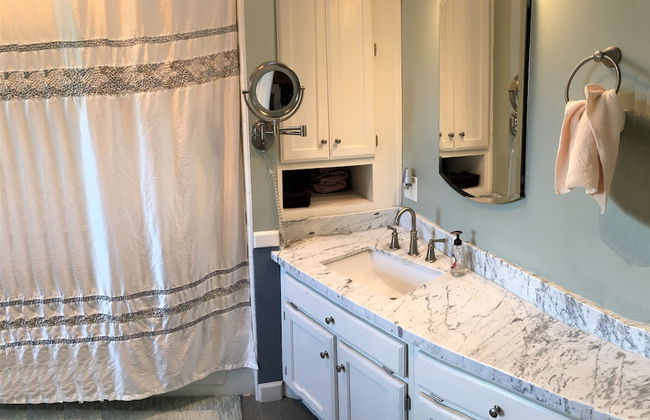 1 BR Apartment in Historic District - Foto 14