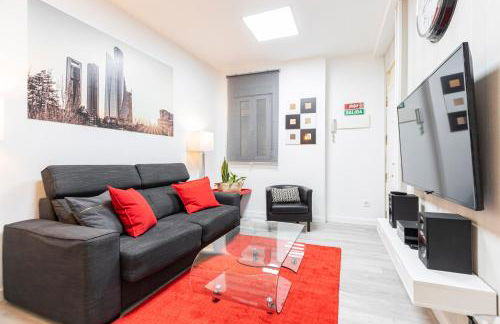 Madrid Río Apartment - Photo 11