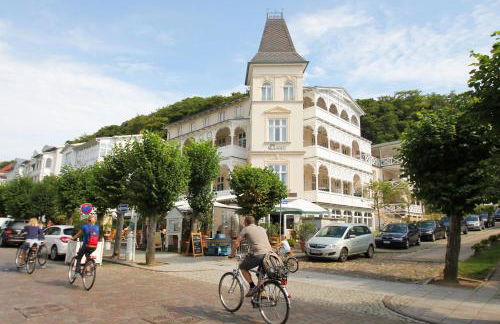 mit Meerblick und Balkon, gratis Nutzung vom AHOI Erlebnisbad und Sauna in Sellin - Meeresblick FeWo 33 - Foto 17