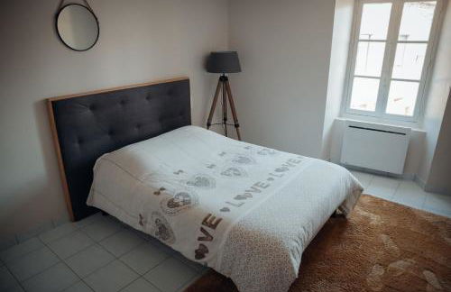 maison quartier médiéval au pied du château FOUGERES - Foto 24