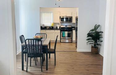 Cozy Home Away From Home - Foto 22