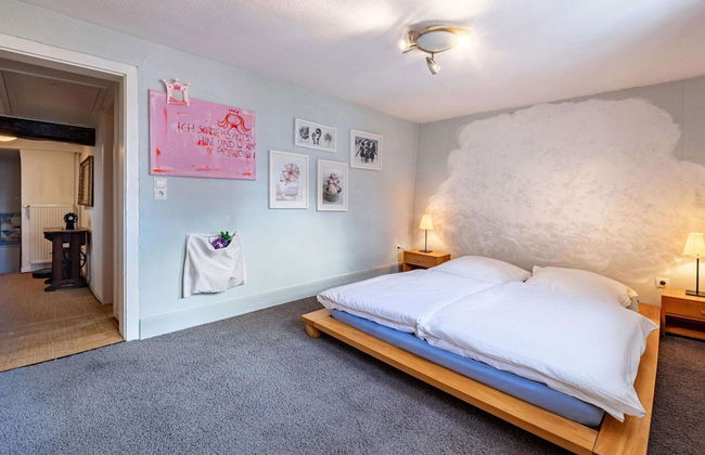 Romantic Holiday Home in Schleiden on the Village Square - Foto 4