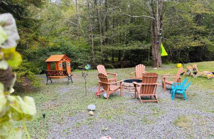 Creekside Family Dreamland - Hot Tub, Firepit, Arcade - Foto 60