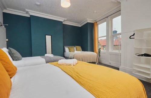 Large 4 bedroom flat close to city, street parking - Foto 38