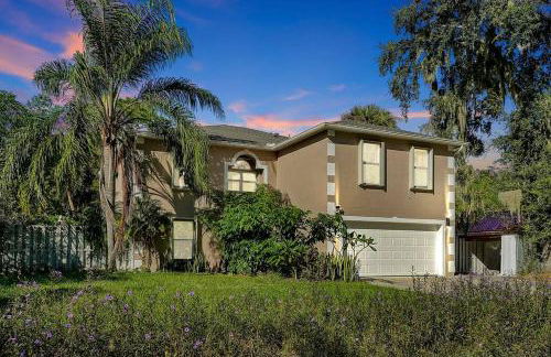 Poolside Cocoa Oasis w/ Tiki Bar! - Foto 2