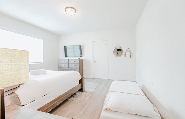 TWO Bedroom Apartment - Photo 6