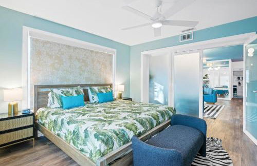 Palms Retreat! Giant Heated Pool-HotTub-FirePit-5Min2Beach-Pets-EV Chgr - Foto 9