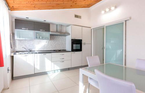 Incantevole Mansarda nel Cuore di Porto Recanati - Foto 2