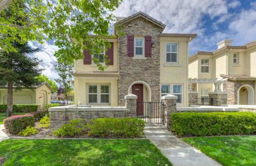 Elegant Natomas Town-home For Business Travelers - Foto 35
