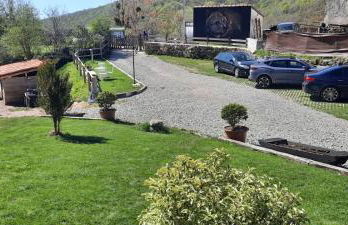 Los Chozos de la Braña - Foto 34