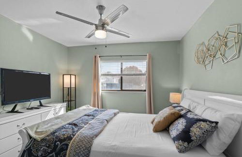 Modern 2BRM 2BATHRM Condo Near Everything in Augusta - Foto 7