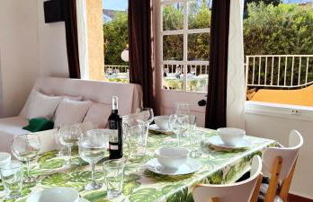 Casa con jardín a 30 metros de la playa. AT. - Foto 7