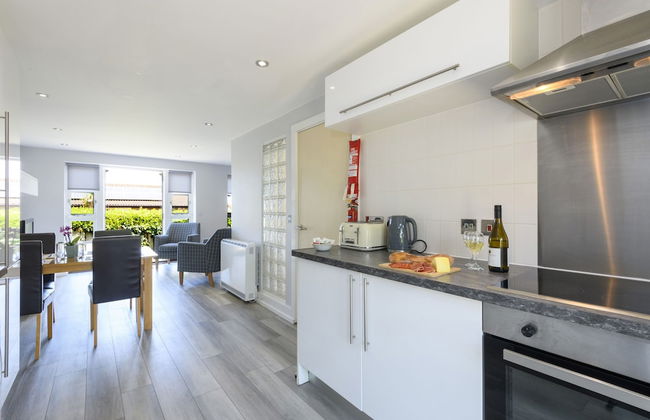 Bay Retreat Villas - Photo 30