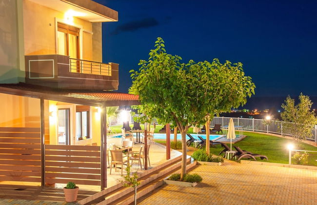 3 Villas Next to Each Other with Pool & Sea View - Foto 24