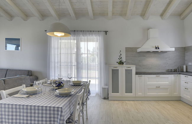 Modern Villa Histria With Pool and View - Photo 31