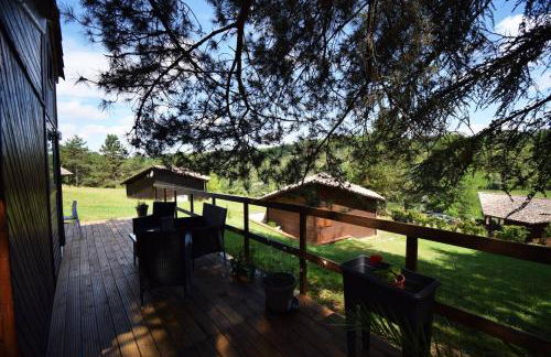 Petit chalet au Lac de Goulens avec piscine commune - 2 adultes et 1 enfant - Foto 4