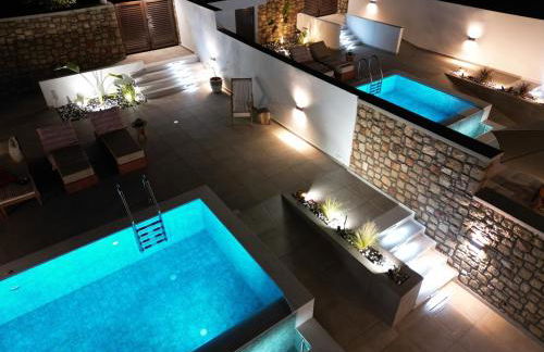 Valantina's & Mannouel Lardos Luxury Villas - Photo 37