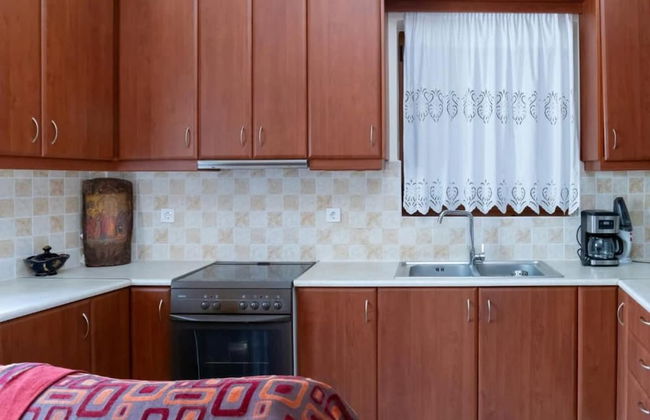 Platsa Seaview Retreat - A Stone-built Escape - Photo 7