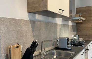 4YOUnic Glonn1 * Boxspring * Jacuzzi * Netflix*65“ - Foto 17