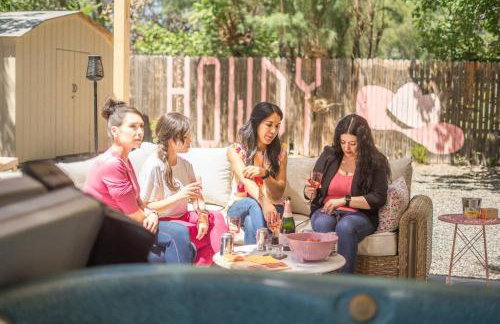 50 Shades of Pink-Private Hot Tub! - Foto 49