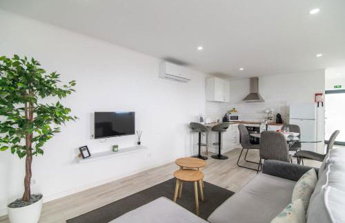 Azores Black Mountain House, Estúdio e T2 Ilha do Pico - Photo 5