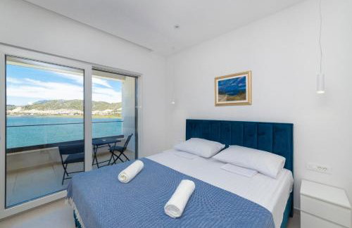 Familiy Villa Navis with heated pool - Photo 73