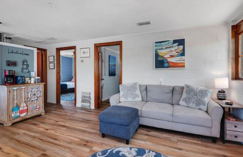 Waterfront on Lake Talquin - Near FSU - Stunning Views - 2 Story Deck - Fire Pit - Fast 1000 mbps Internet - 3 min from Boat Ramp - Foto 13