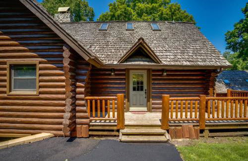 Family Home with Indoor Pool about 2 Mi to Elkhart Lake! - Foto 40