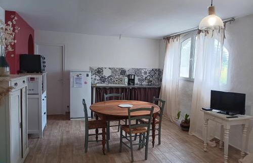 Gîte Gard 4-5 personnes Piscine et rivière - Photo 5