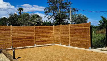 Domaine de Mérins, 10 couchages avec piscine, face à la rivière, à 4km de la plage - Foto 4