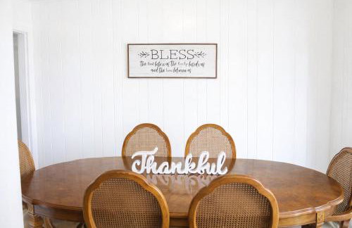 Hot Tub Hideaway by Timber Oaks Vacation Rentals - Foto 10