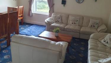 Manhattan Lodge - Photo 2