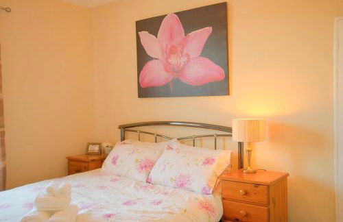 3 Bedroom House by Brookland Stays Serviced Accommodation Short Lets Leeds - Foto 35