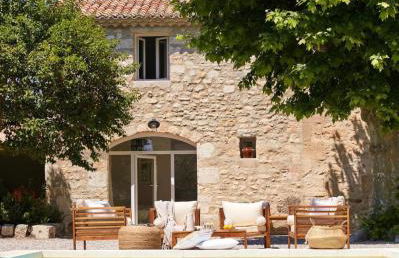 Mas le petit Paradou - Foto 1